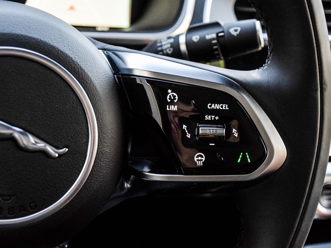 2024 Jaguar I-PACE R-Dynamic HSE, Toronto, Cash
