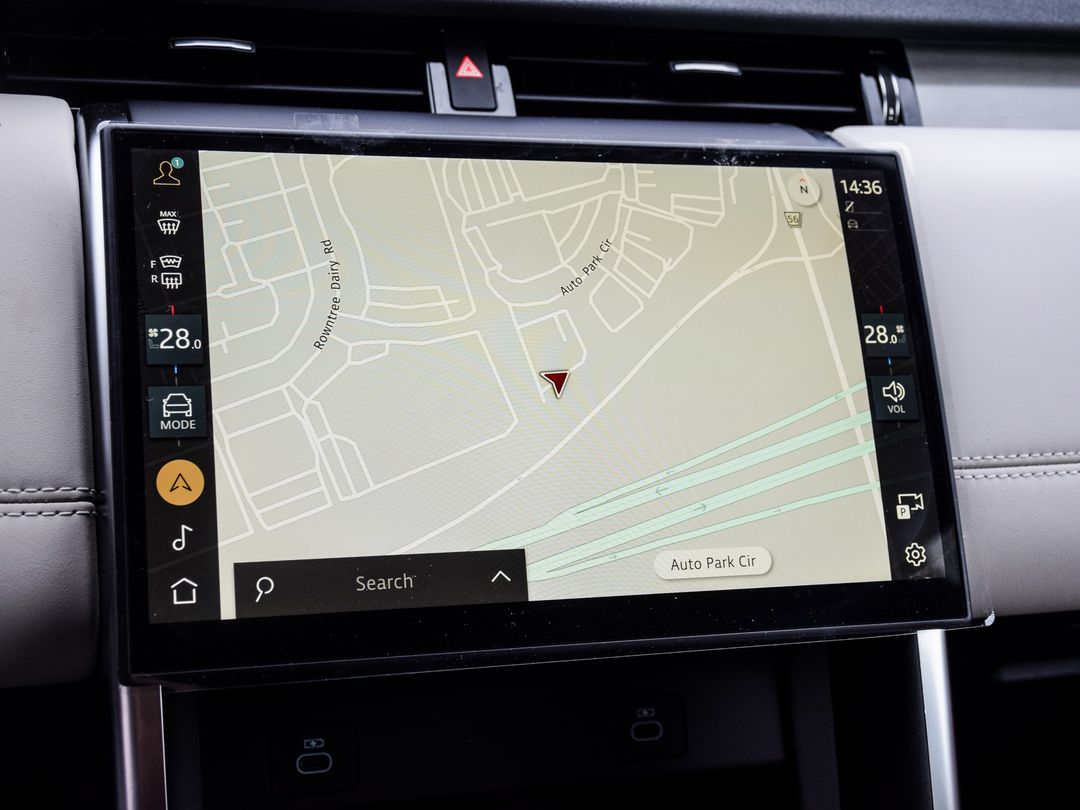 2024 Land Rover Discovery Sport Dynamic HSE 4WD, Toronto, Cash