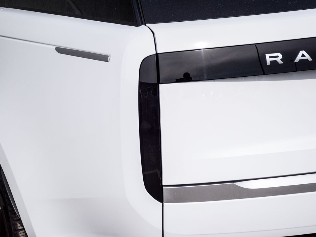 2024 Land Rover Range Rover Autobiography, Toronto, Cash