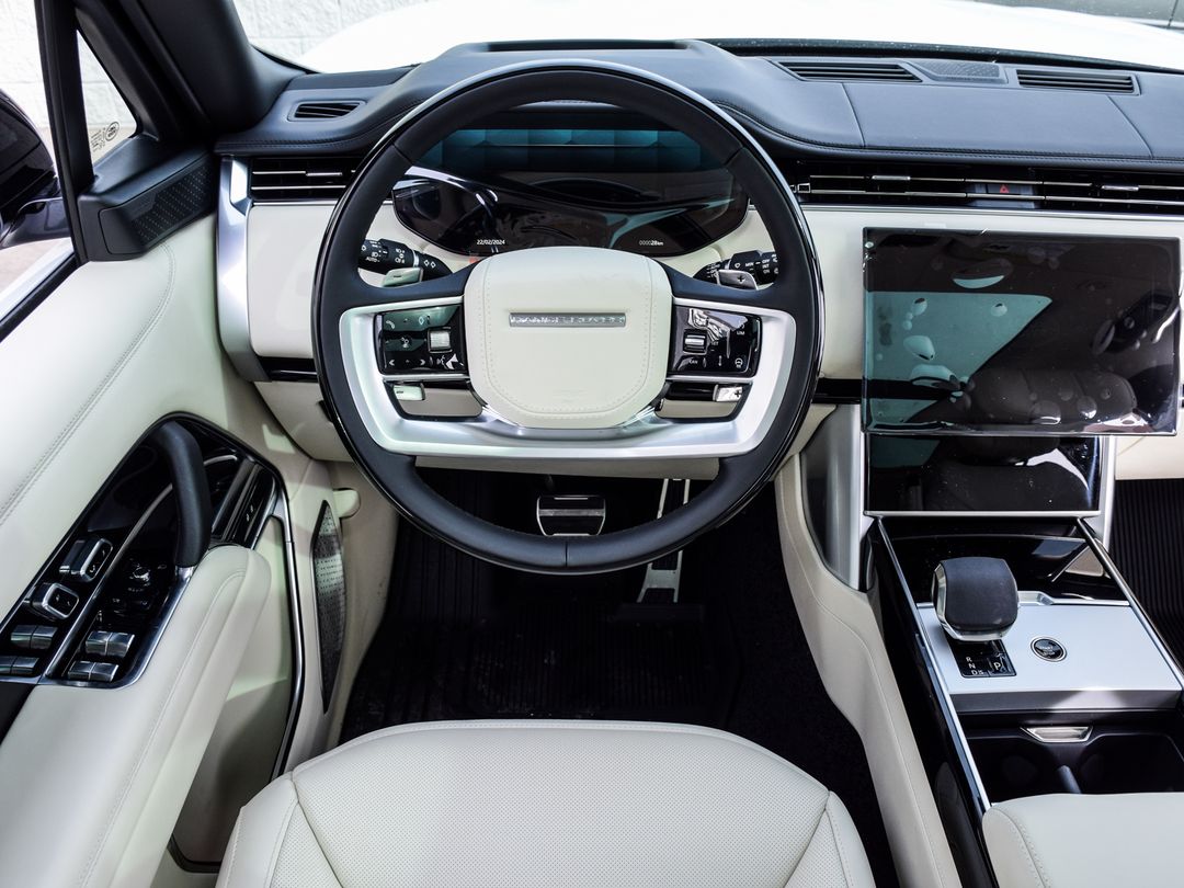 2024 Land Rover Range Rover Autobiography, Toronto, Cash