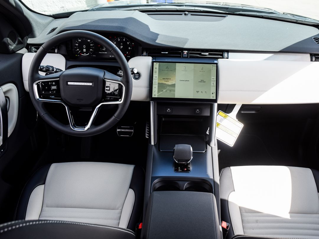2024 Land Rover Discovery Sport Dynamic SE 4WD, Toronto, Cash