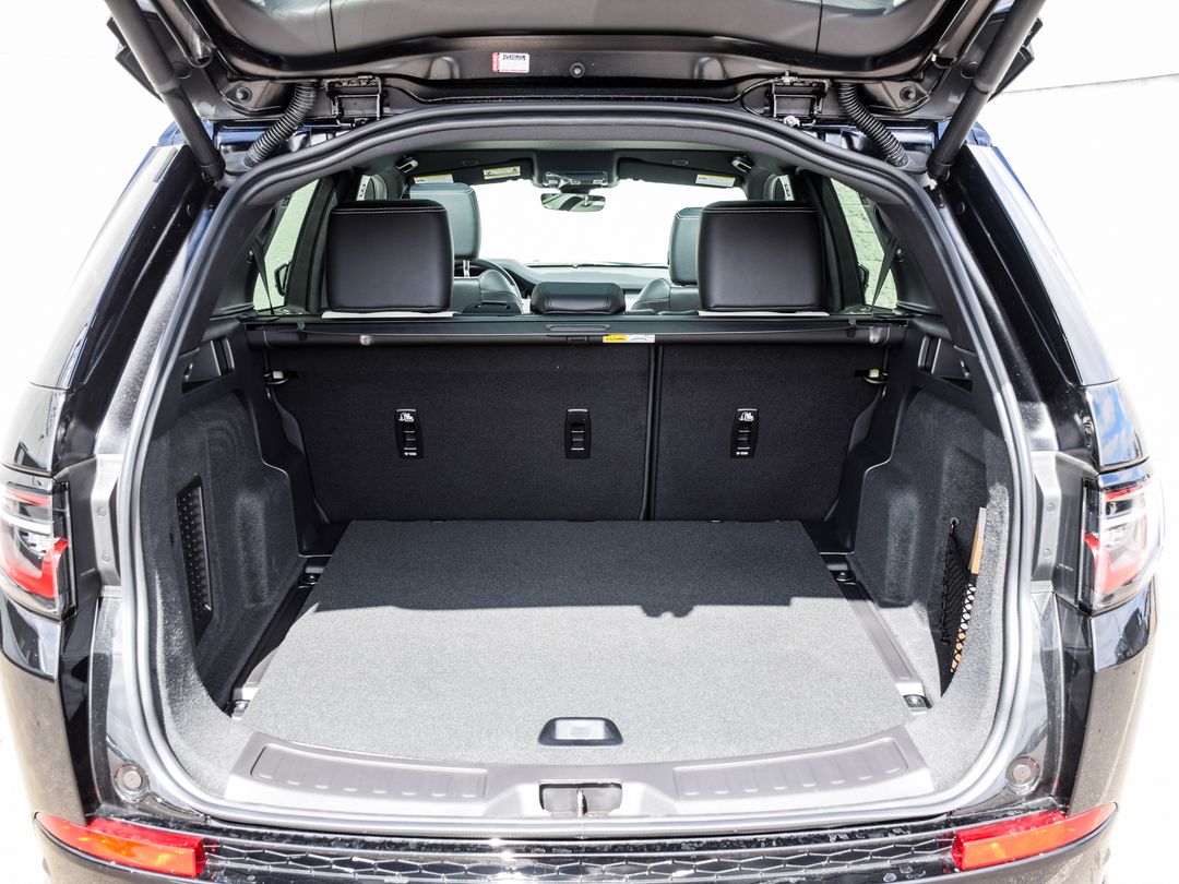 2024 Land Rover Discovery Sport Dynamic SE 4WD, Toronto, Cash