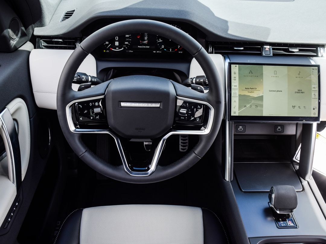 2024 Land Rover Discovery Sport Dynamic SE 4WD, Toronto, Cash
