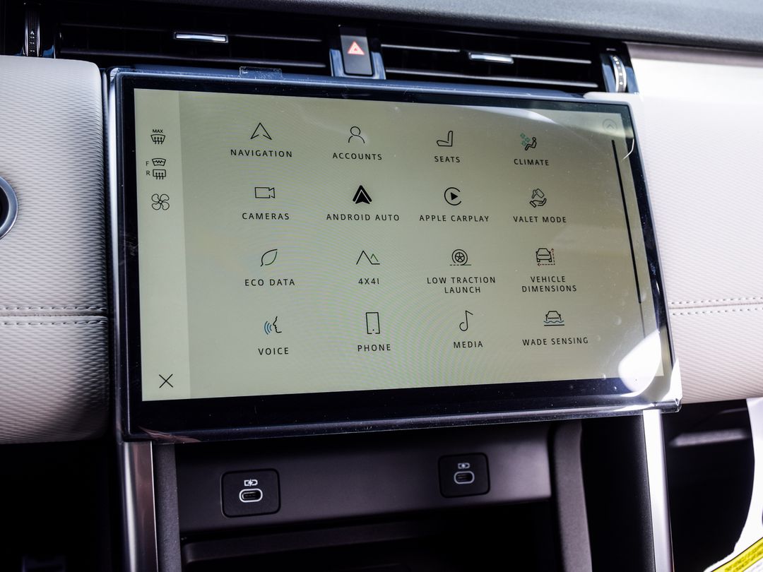 2024 Land Rover Discovery Sport Dynamic SE 4WD, Toronto, Cash