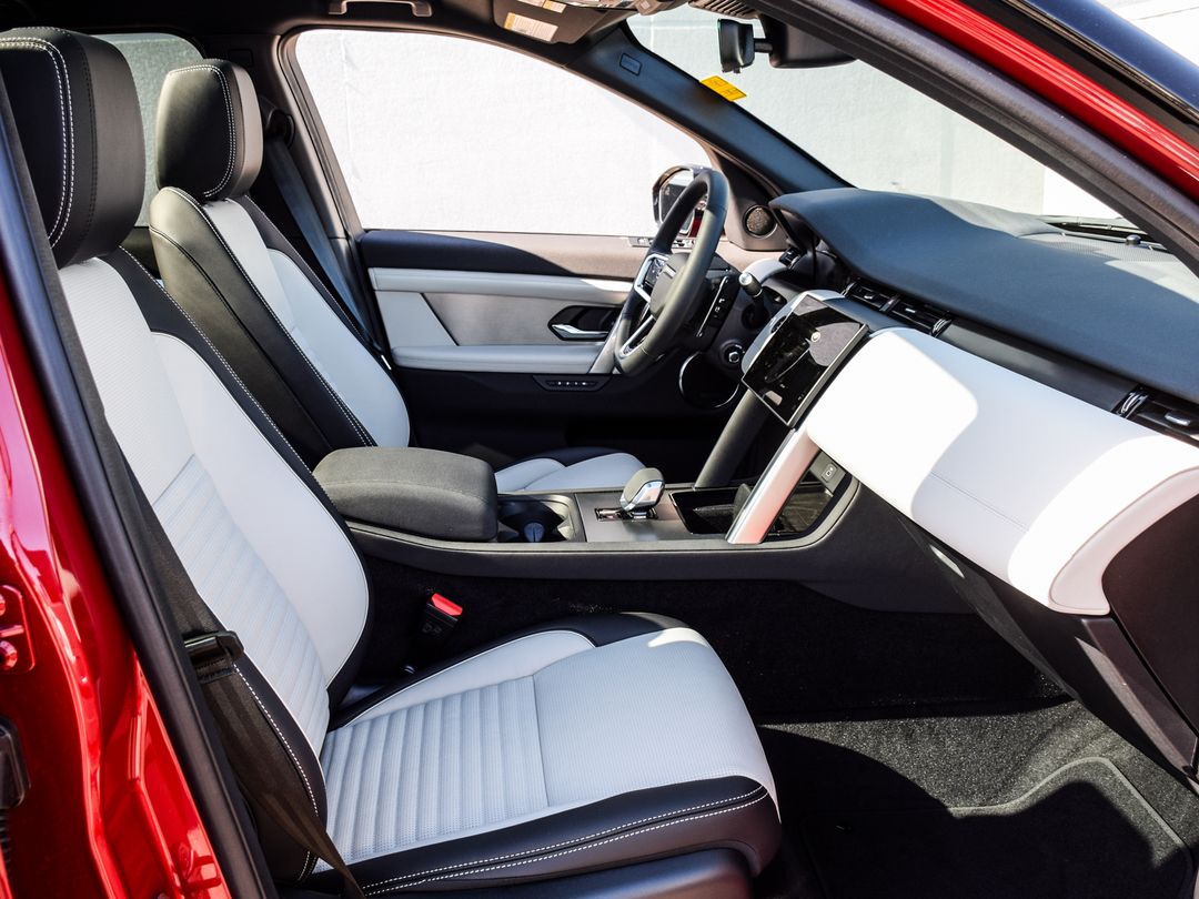 2024 Land Rover Discovery Sport Dynamic SE 4WD, Toronto, Cash