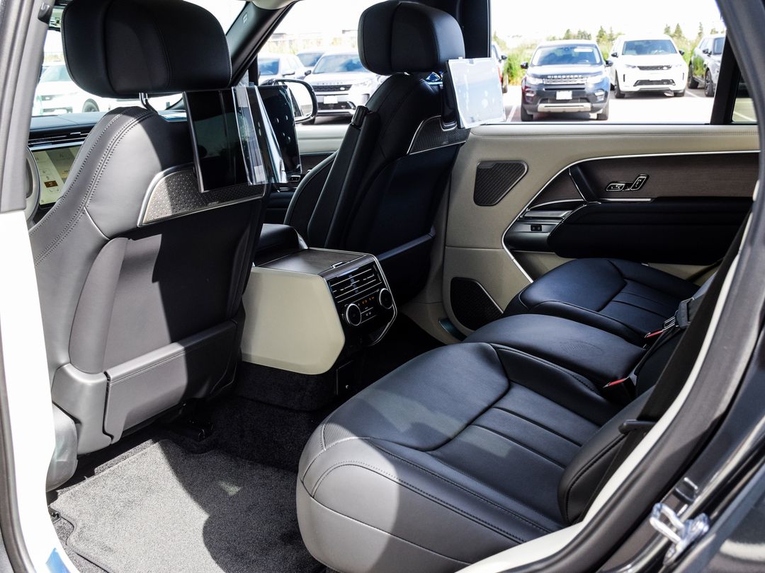 2024 Land Rover Range Rover Autobiography - LWB, Toronto, Cash