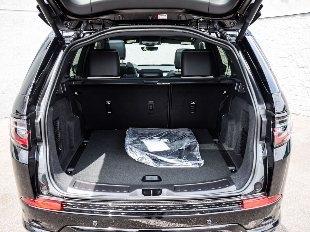 2024 Land Rover Discovery Sport Dynamic SE 4WD, Toronto, Cash