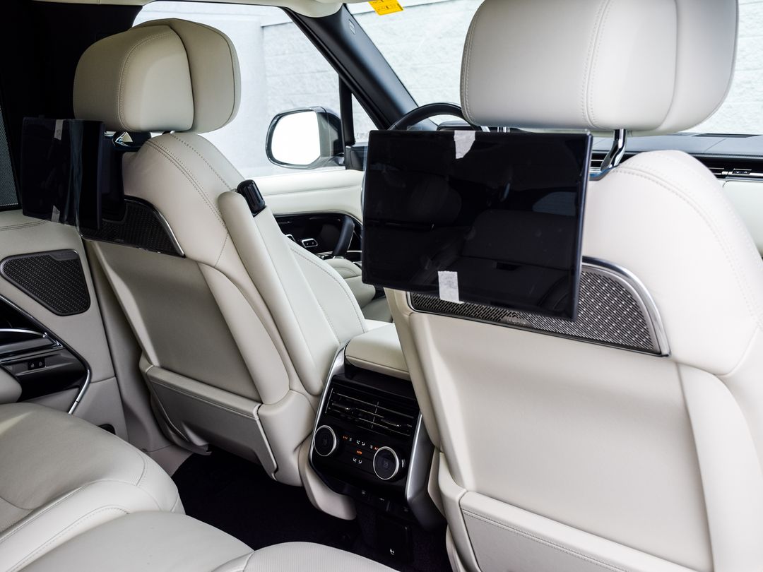 2024 Land Rover Range Rover P530 Autobiography SWB, Toronto, Cash