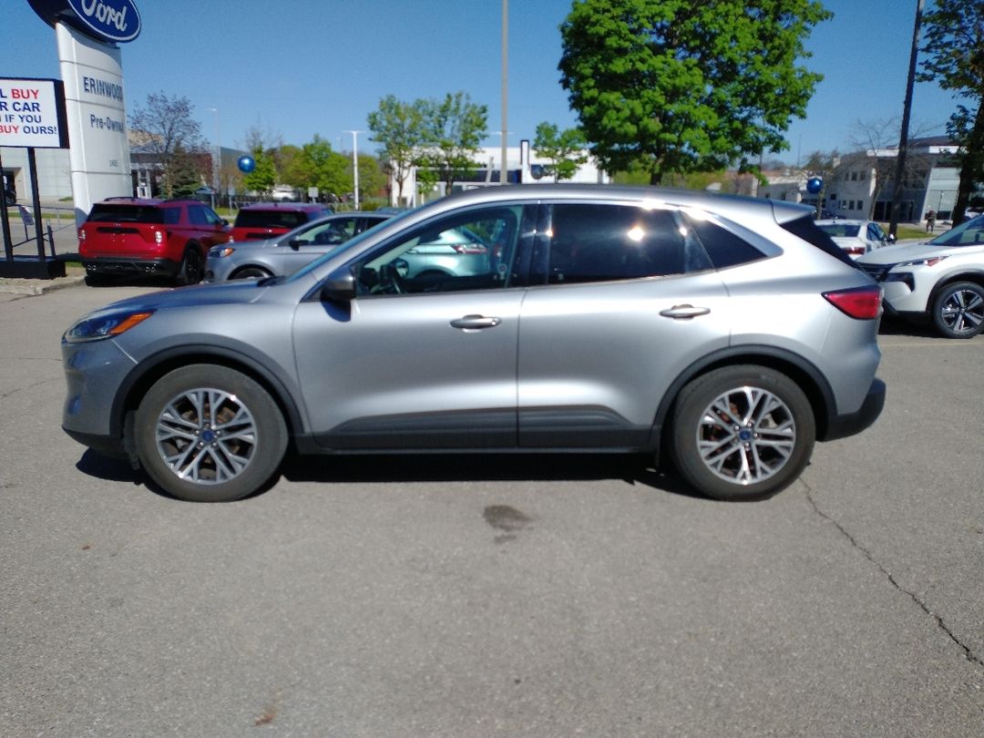 used 2021 Ford Escape car, priced at $27,998