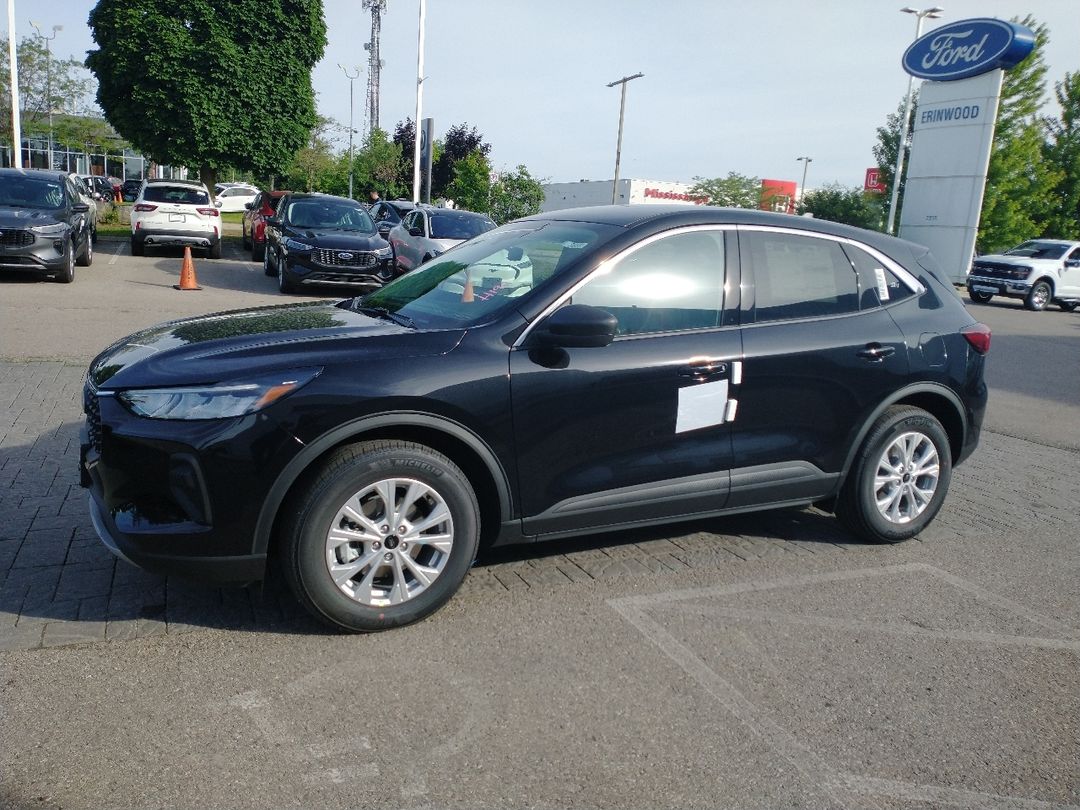 new 2024 Ford Escape car, priced at $33,144