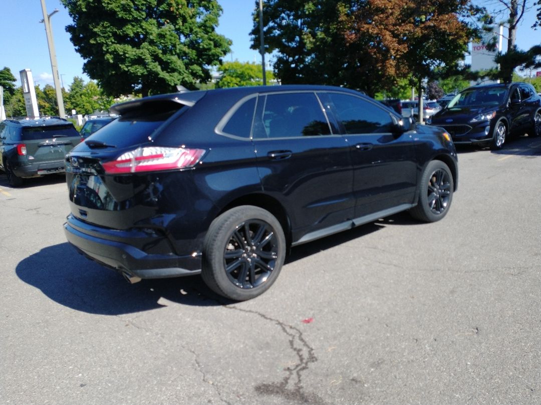 used 2021 Ford Edge car, priced at $31,998