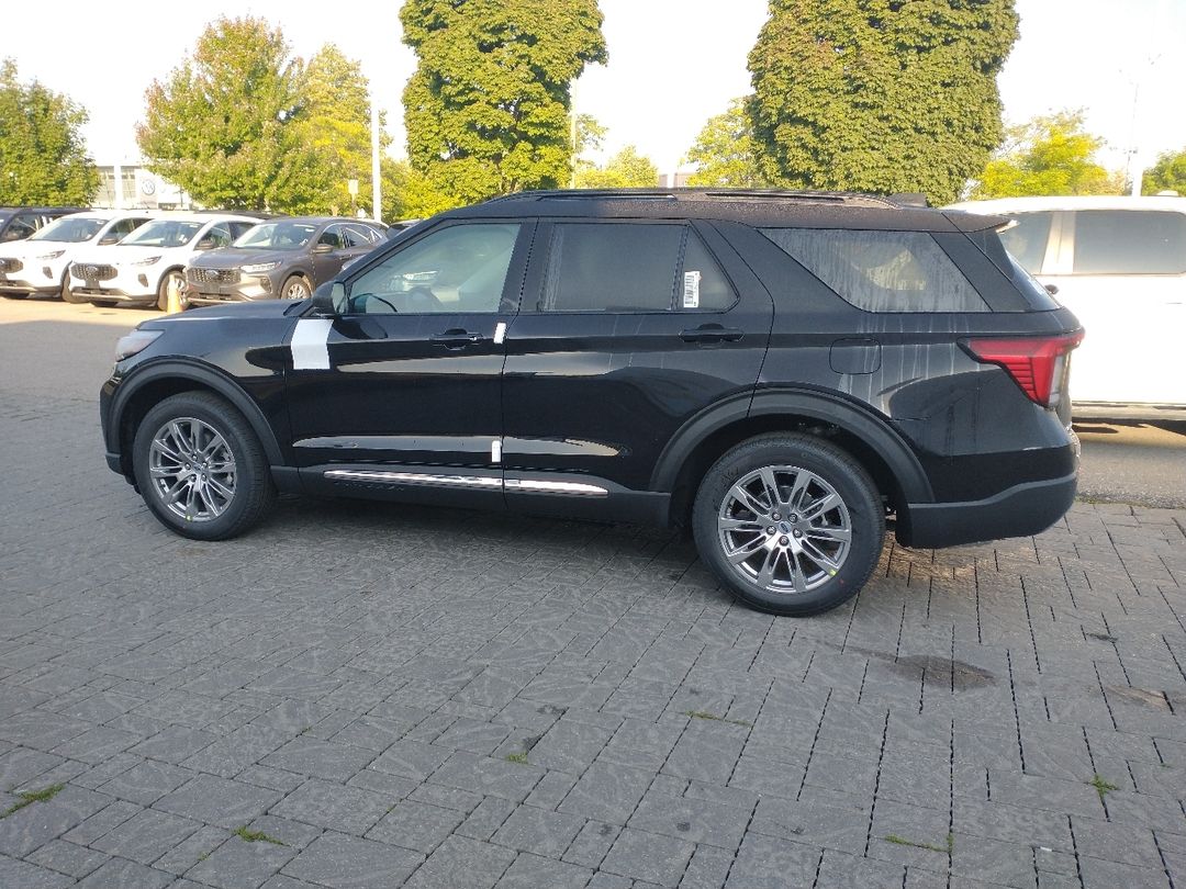 new 2025 Ford Explorer car, priced at $56,380