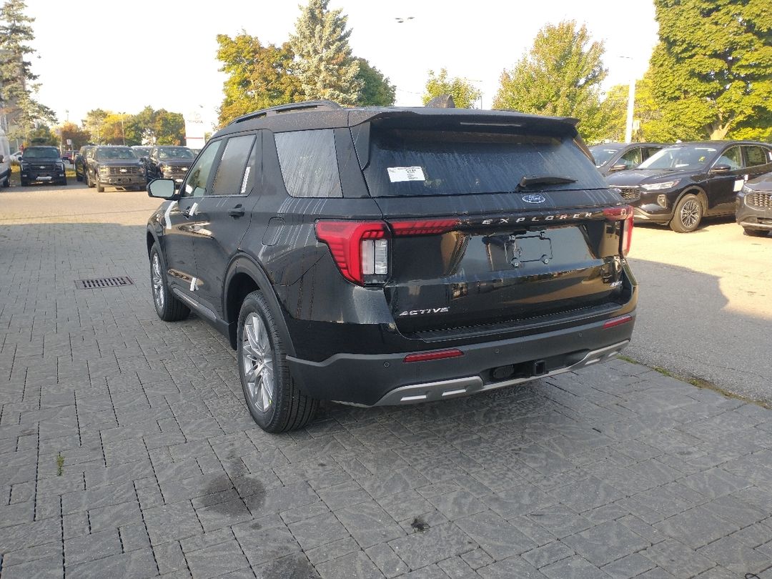 new 2025 Ford Explorer car, priced at $56,380