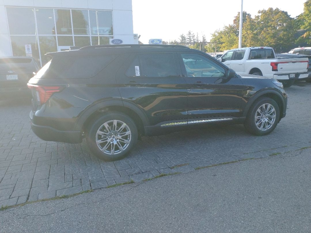 new 2025 Ford Explorer car, priced at $56,380