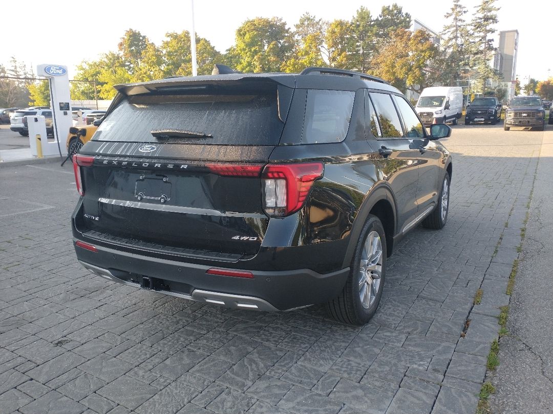 new 2025 Ford Explorer car, priced at $56,380