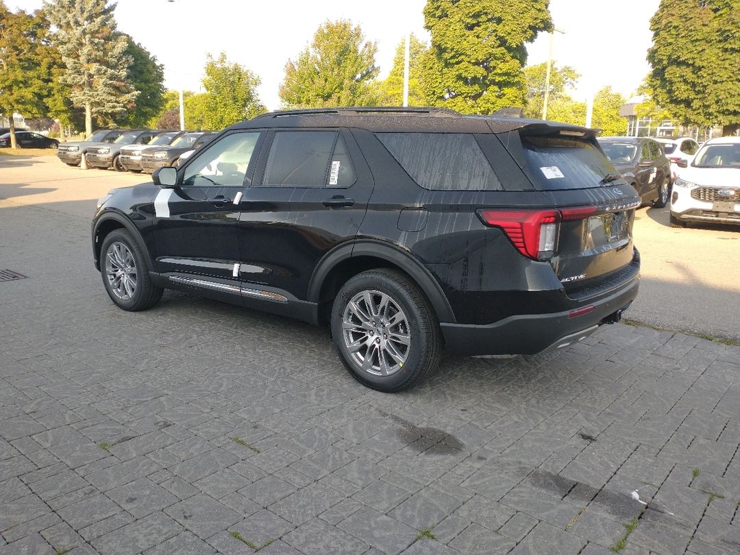 new 2025 Ford Explorer car, priced at $56,380