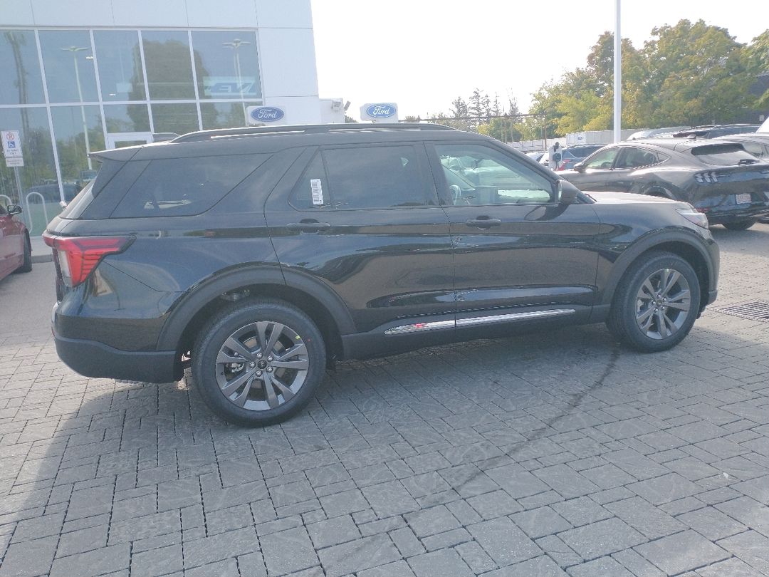 new 2025 Ford Explorer car, priced at $56,880