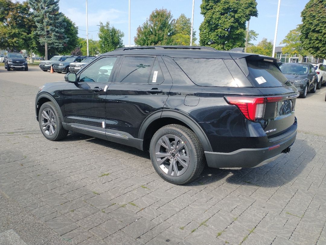 new 2025 Ford Explorer car, priced at $56,880