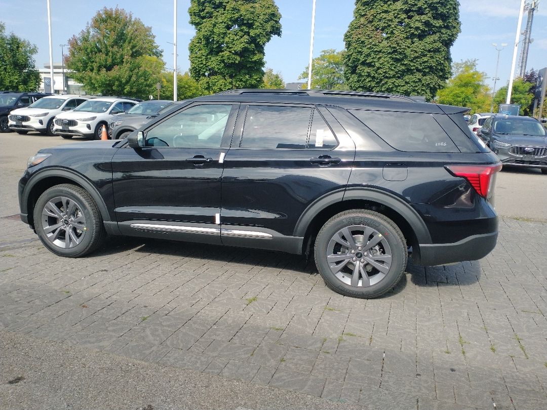 new 2025 Ford Explorer car, priced at $56,880