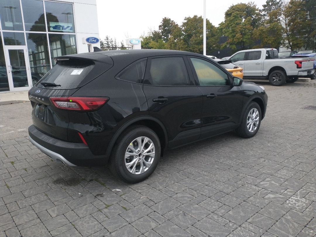 new 2025 Ford Escape car, priced at $37,744