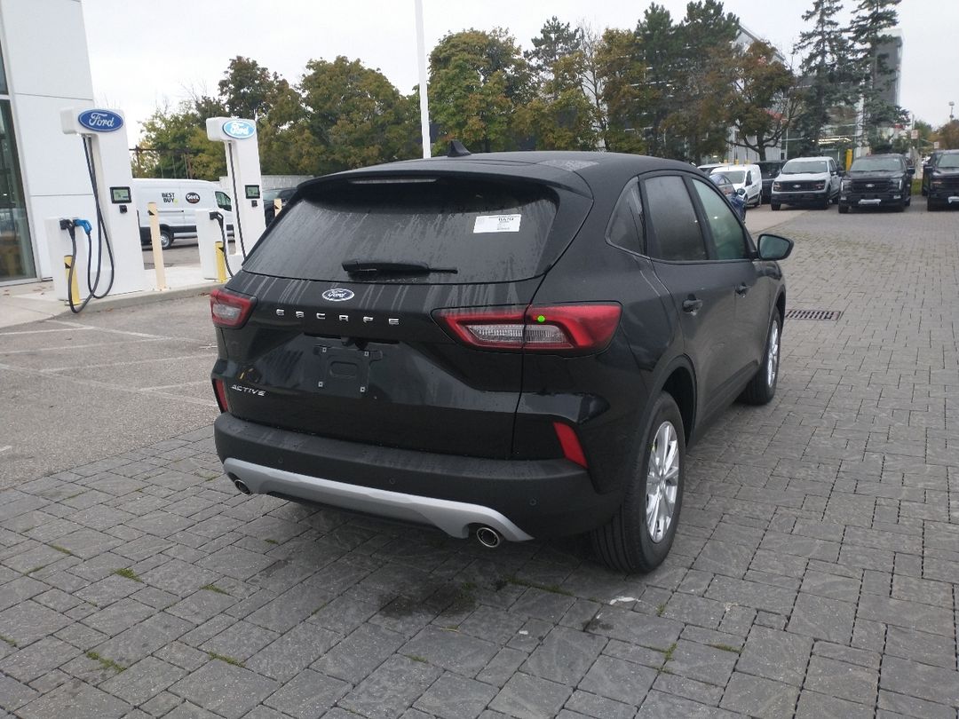 new 2025 Ford Escape car, priced at $37,744