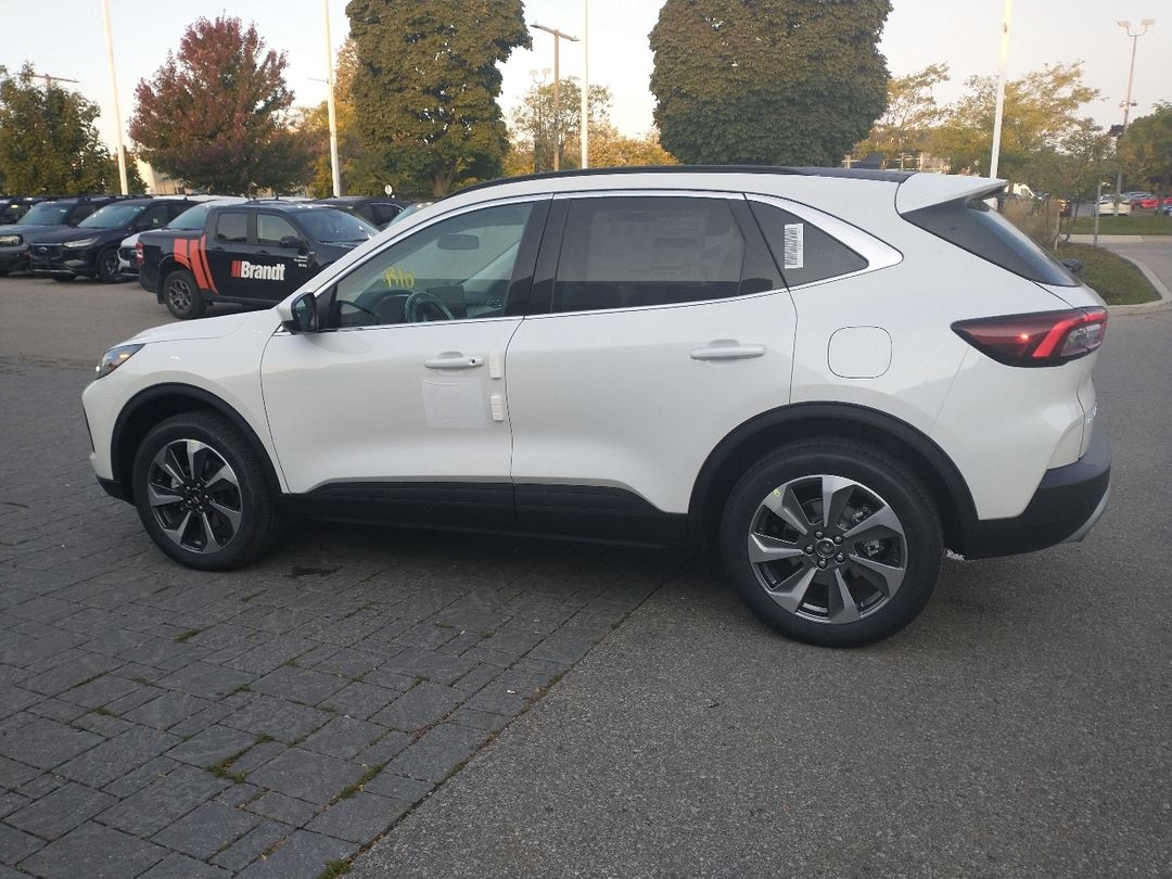 new 2025 Ford Escape car, priced at $49,919