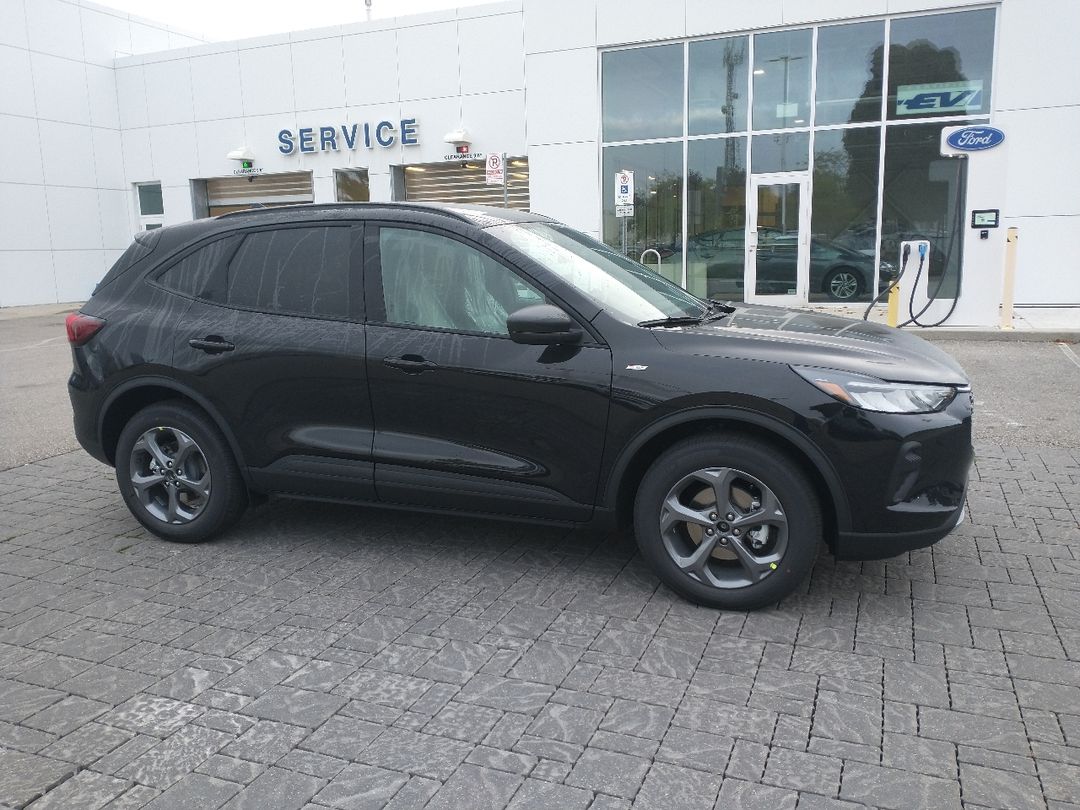 new 2025 Ford Escape car, priced at $40,594