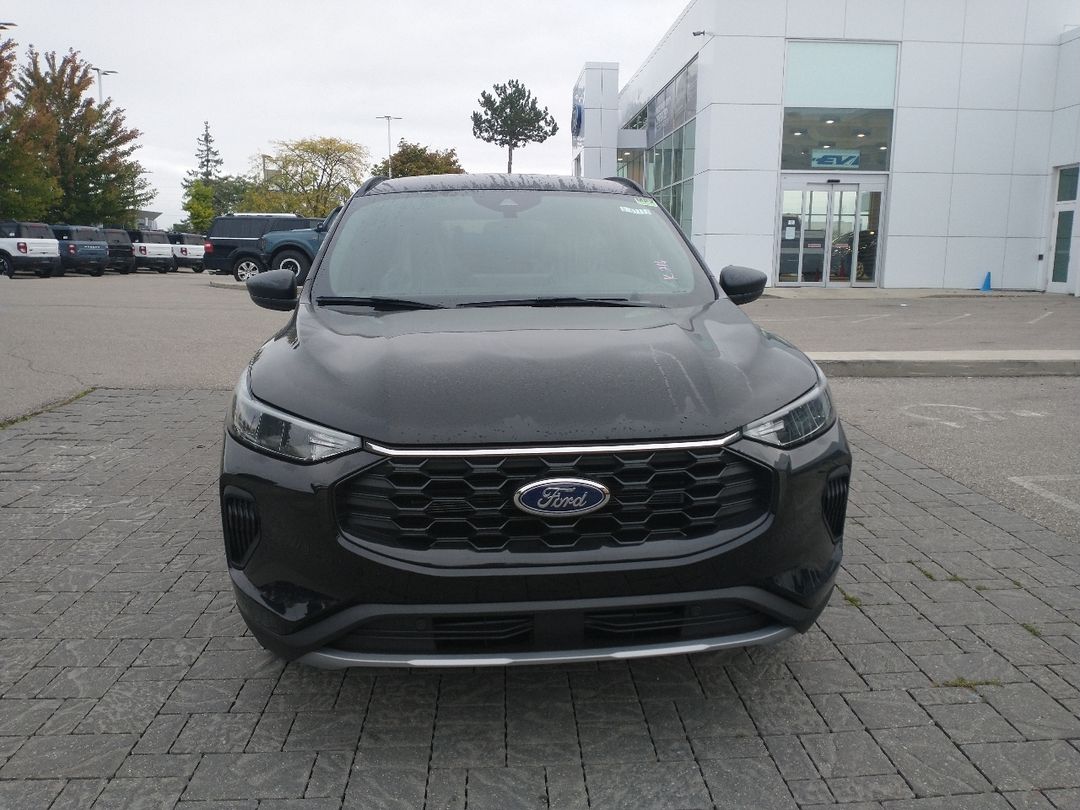 new 2025 Ford Escape car, priced at $40,594