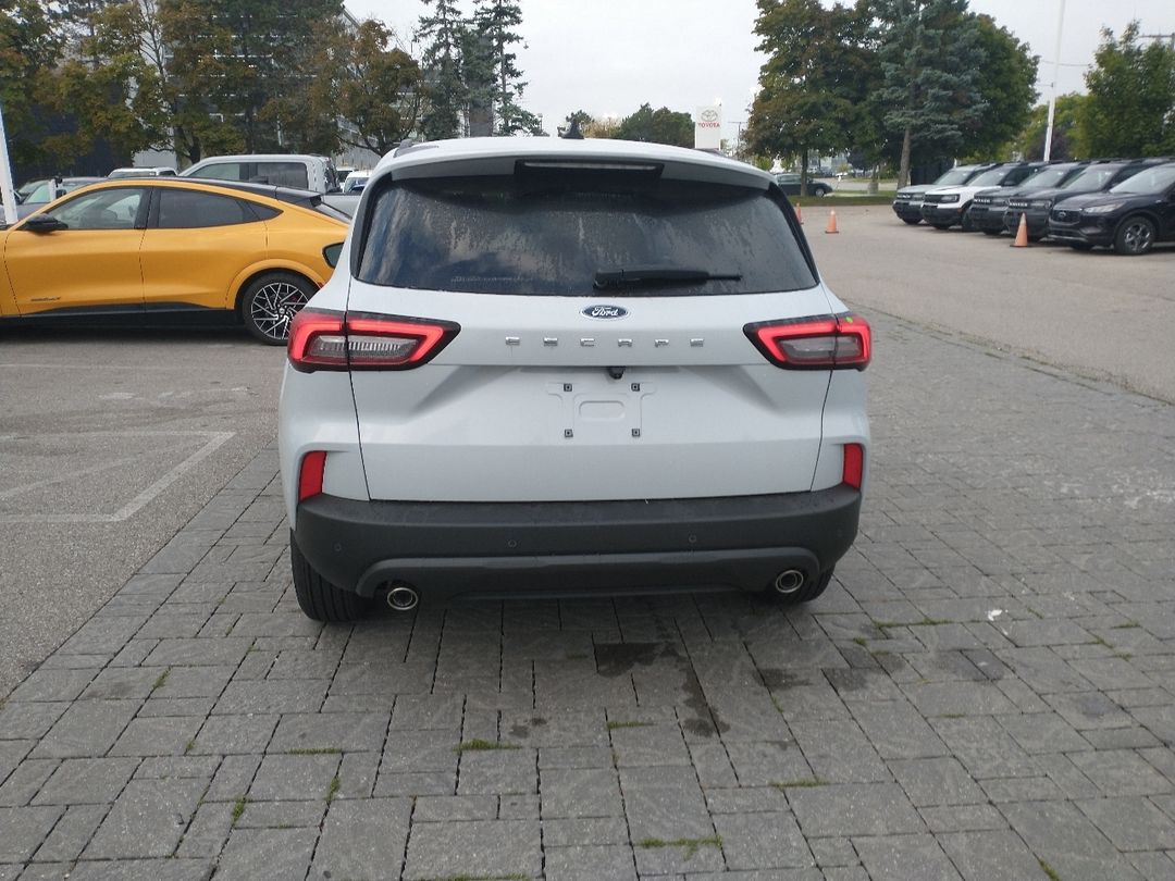 new 2025 Ford Escape car, priced at $39,094