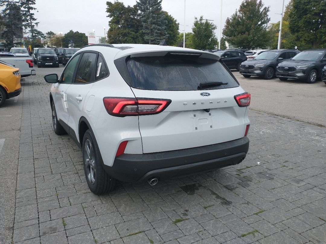 new 2025 Ford Escape car, priced at $39,094