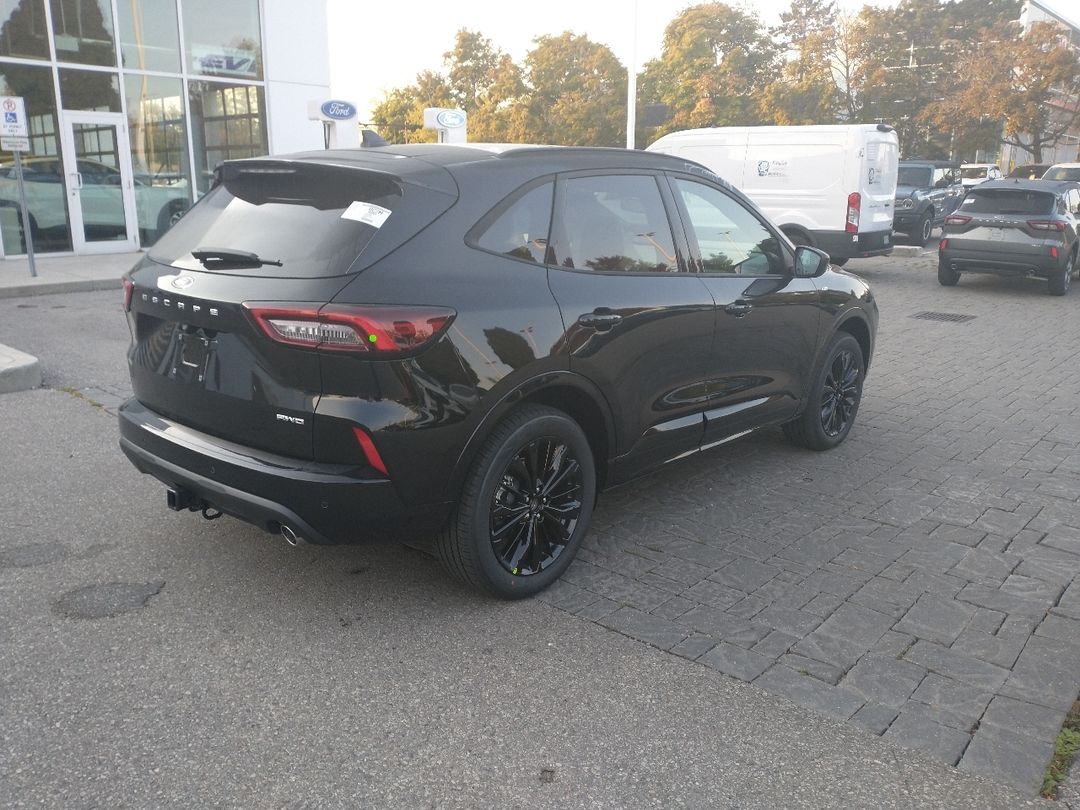 new 2025 Ford Escape car, priced at $48,644