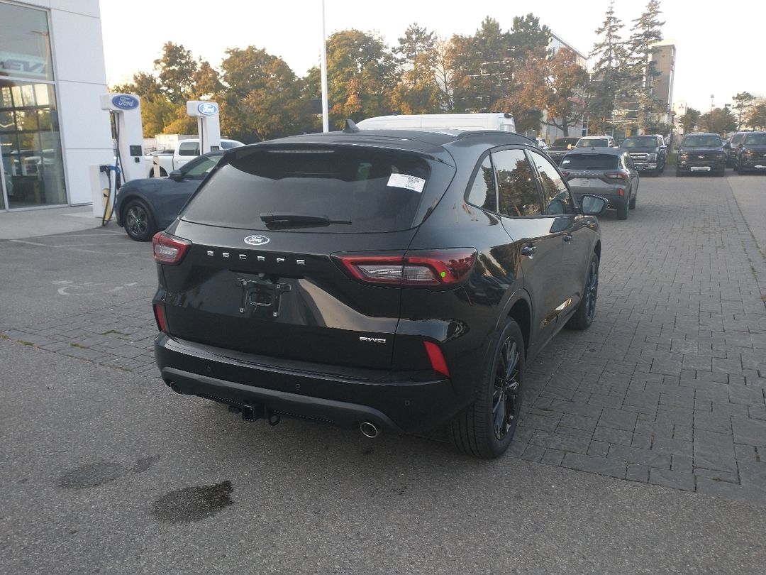 new 2025 Ford Escape car, priced at $48,644