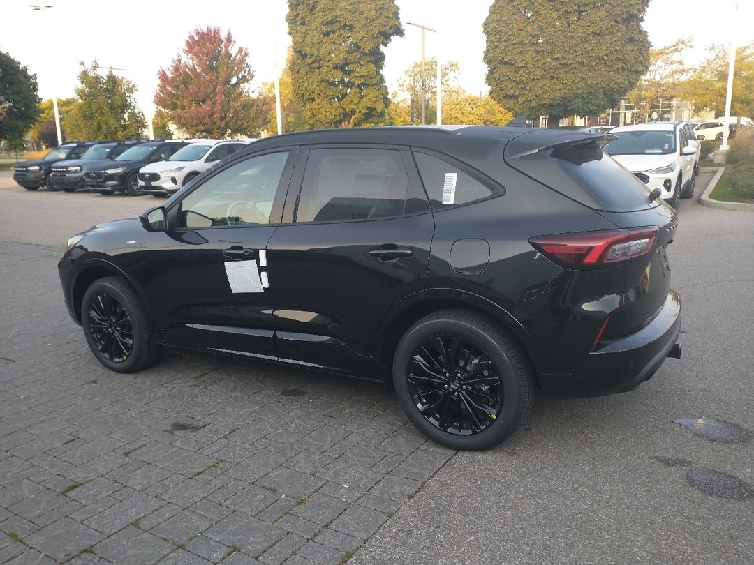 new 2025 Ford Escape car, priced at $48,644