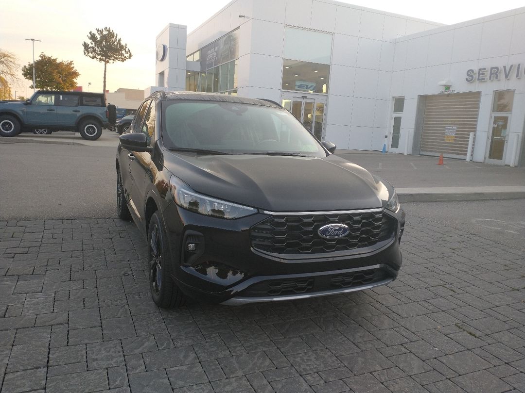 new 2025 Ford Escape car, priced at $48,644