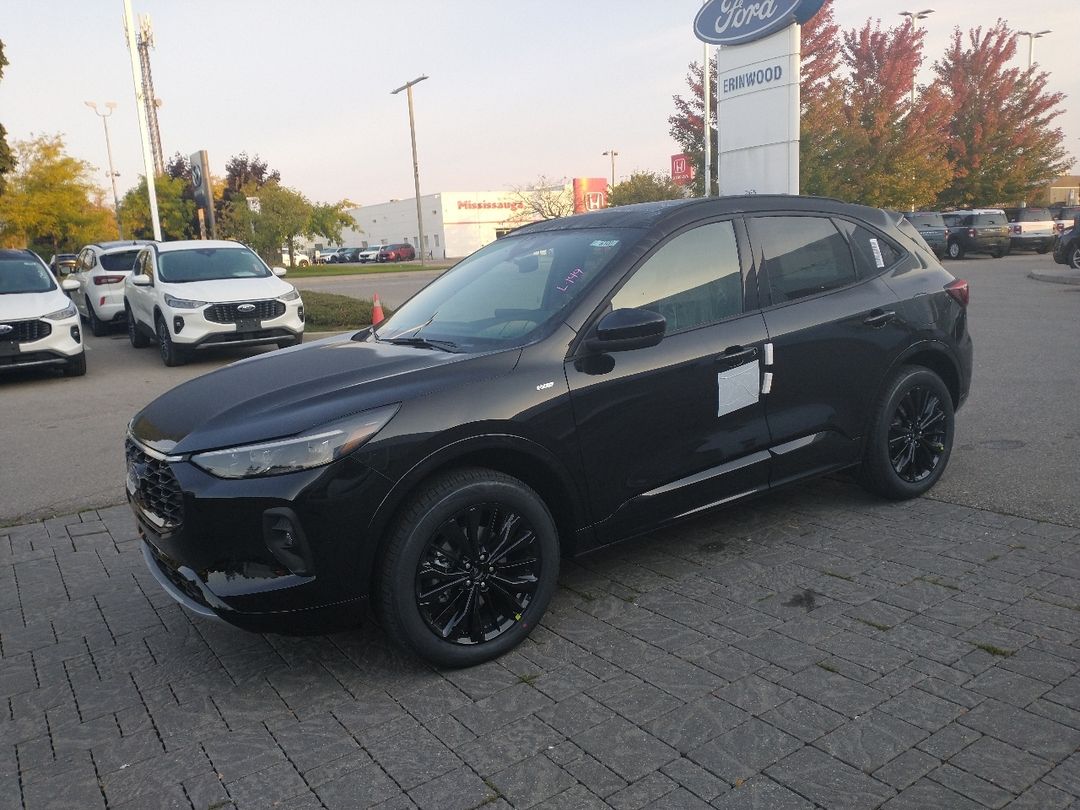 new 2025 Ford Escape car, priced at $48,644