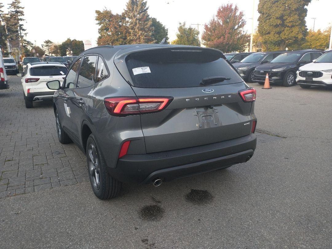 new 2025 Ford Escape car, priced at $40,594