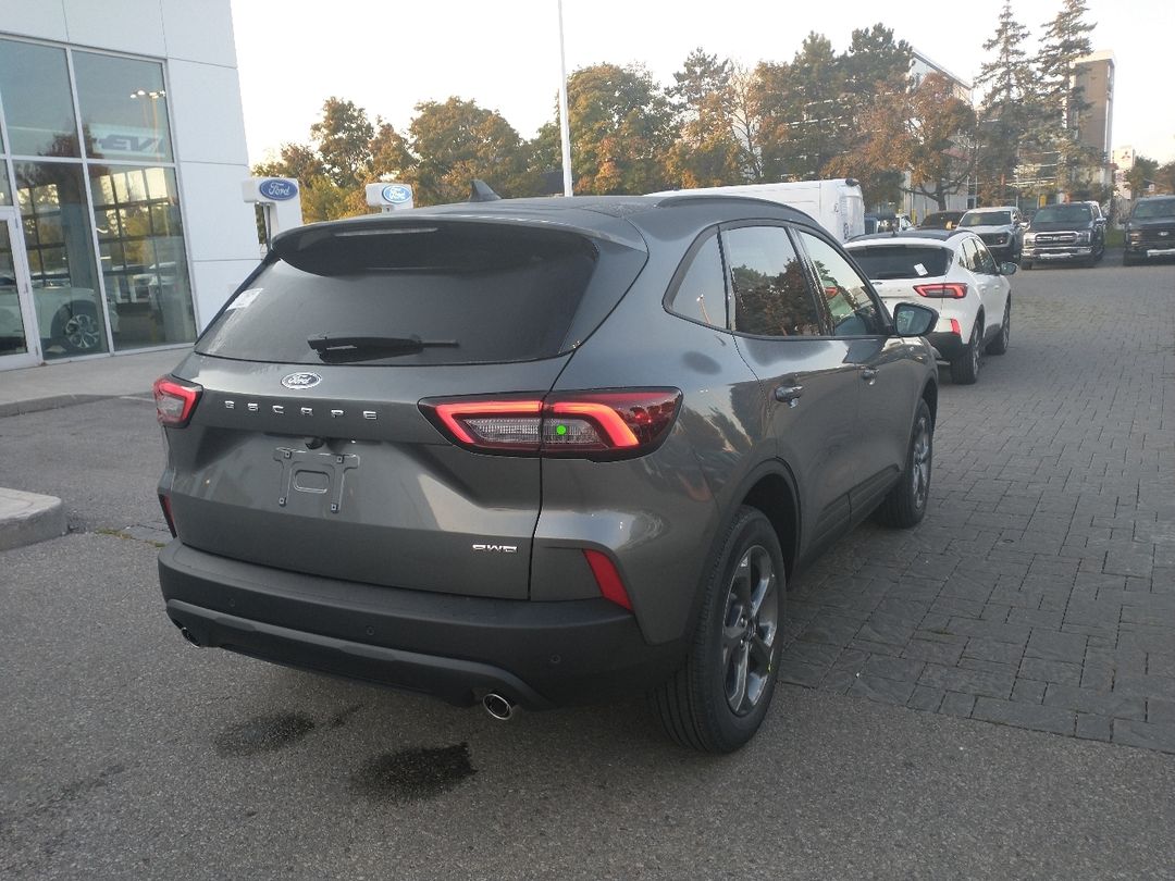 new 2025 Ford Escape car, priced at $40,594