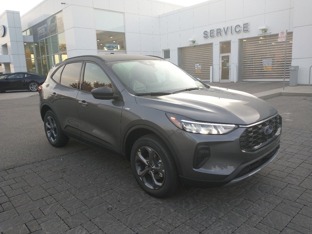 new 2025 Ford Escape car, priced at $40,594