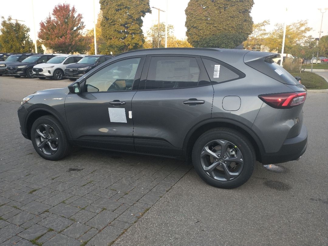 new 2025 Ford Escape car, priced at $40,594