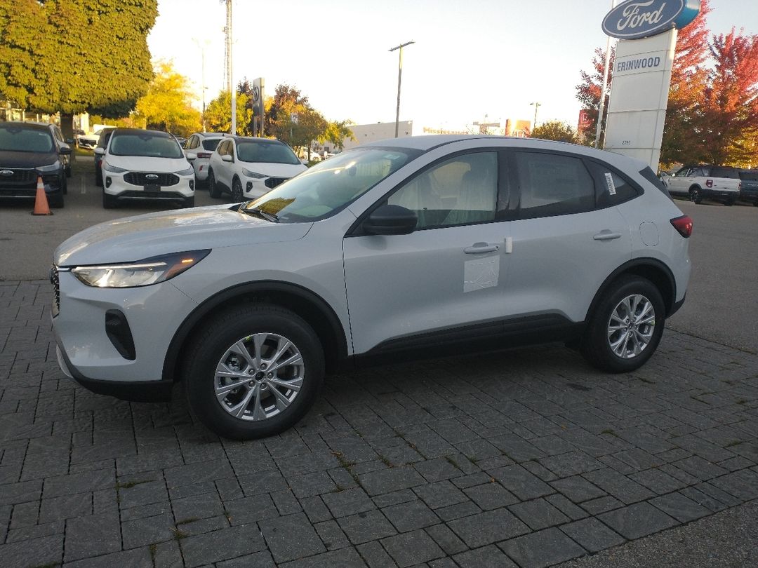 new 2025 Ford Escape car, priced at $39,244