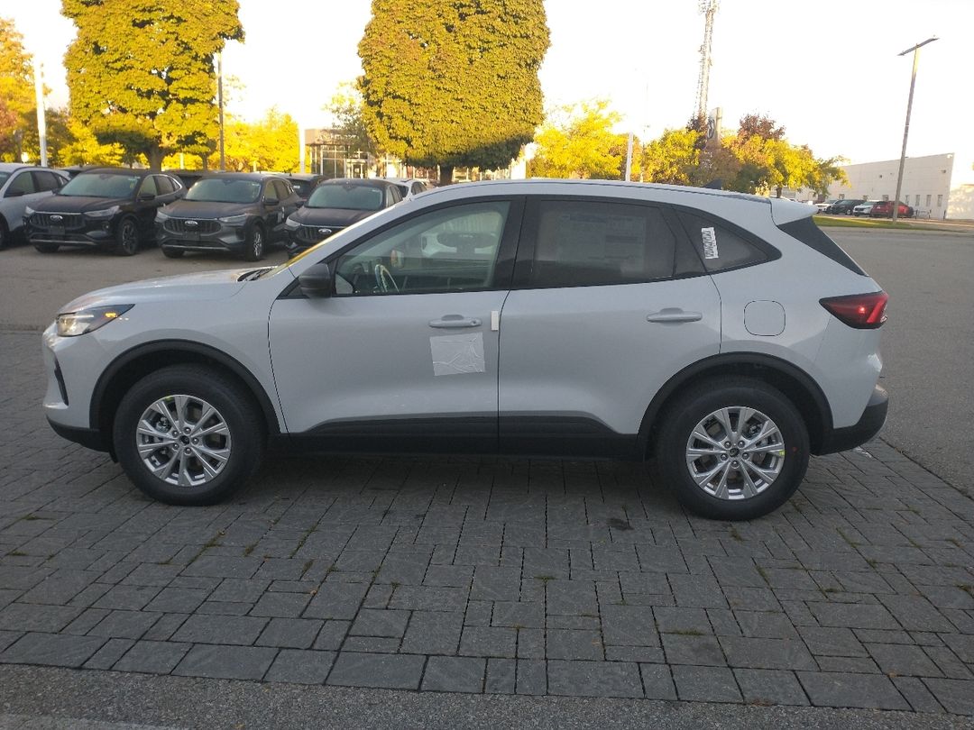 new 2025 Ford Escape car, priced at $39,244