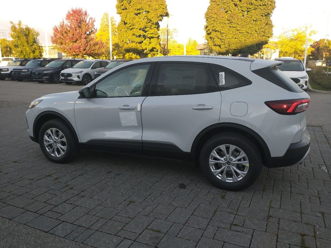 new 2025 Ford Escape car, priced at $39,244