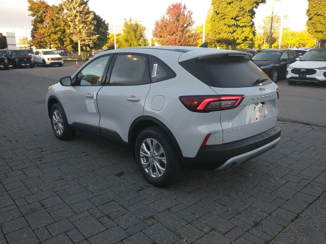 new 2025 Ford Escape car, priced at $39,244