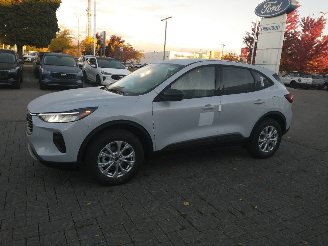 new 2025 Ford Escape car, priced at $39,294