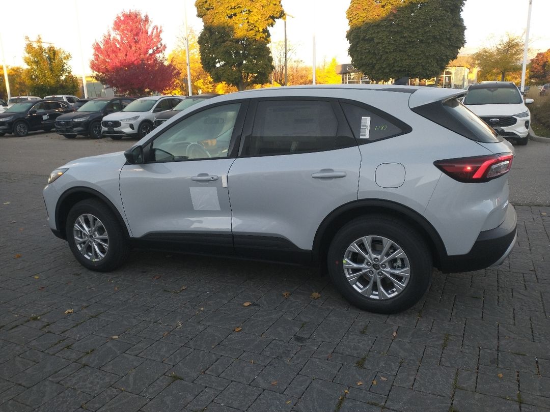 new 2025 Ford Escape car, priced at $39,294