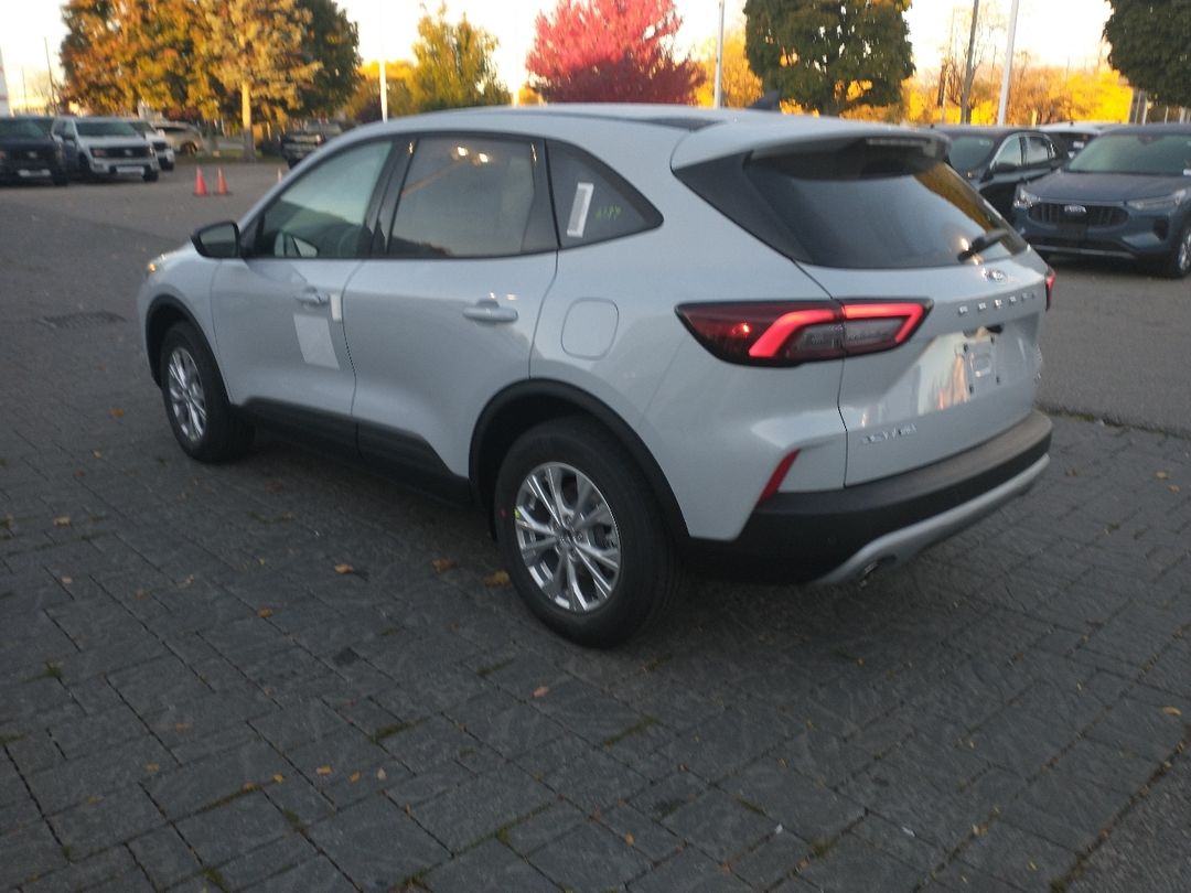 new 2025 Ford Escape car, priced at $39,294