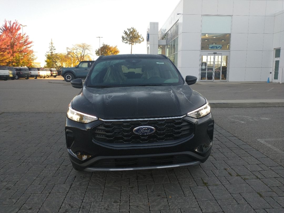 new 2025 Ford Escape car, priced at $40,594