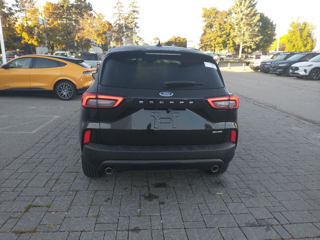 new 2025 Ford Escape car, priced at $40,594