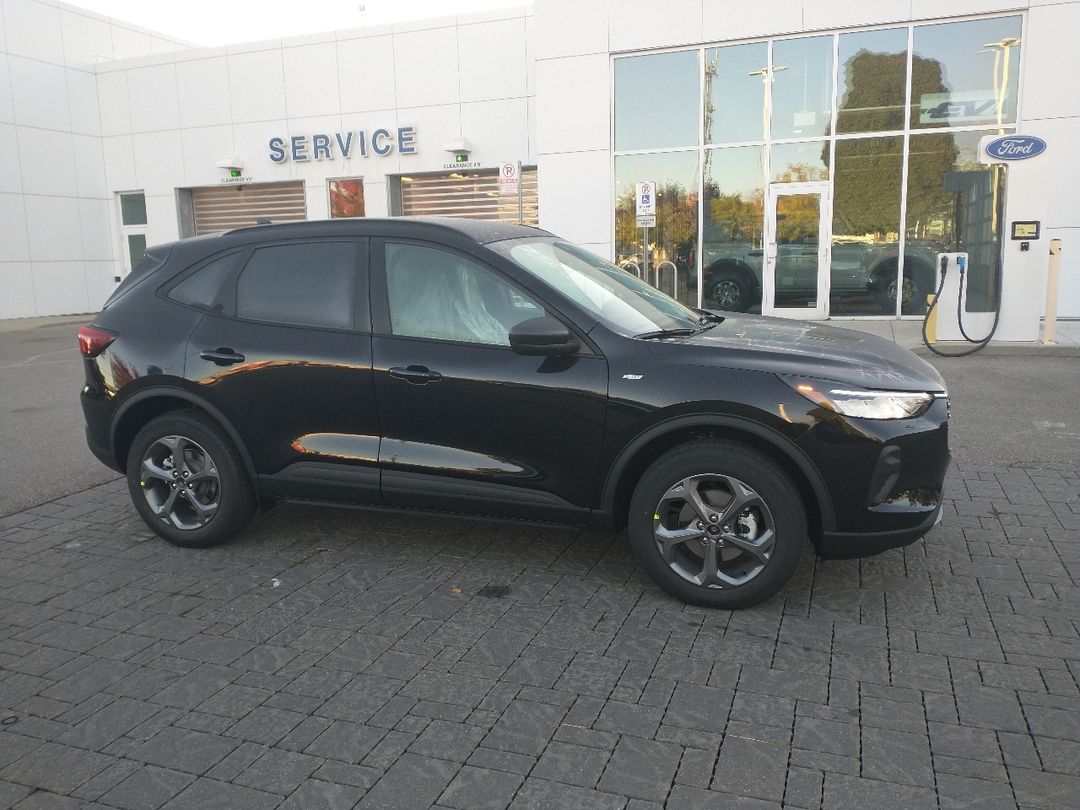 new 2025 Ford Escape car, priced at $40,594