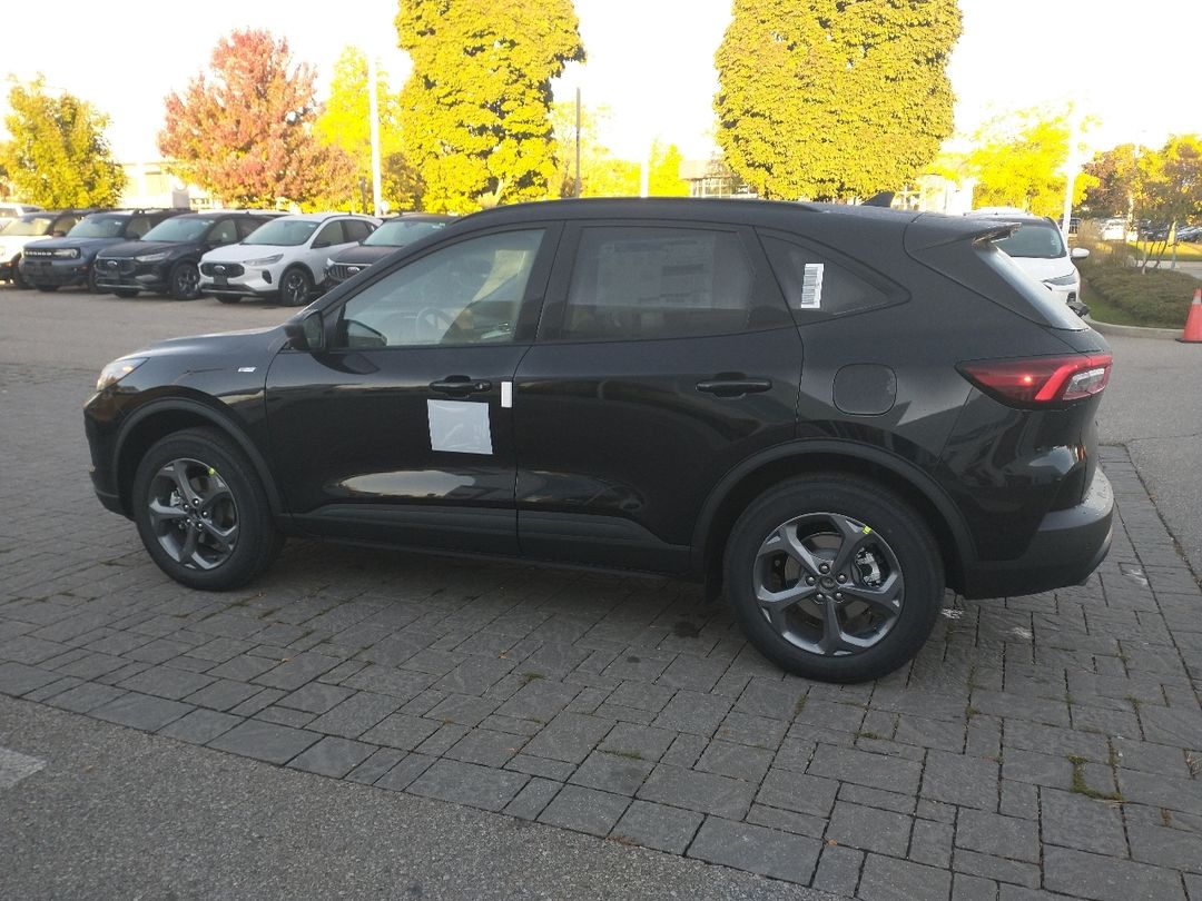 new 2025 Ford Escape car, priced at $40,594